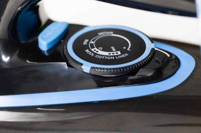 Vivax IR3000ASC vasaló, 3000W, 25-40g gőz - Vasaló, gőzállomás