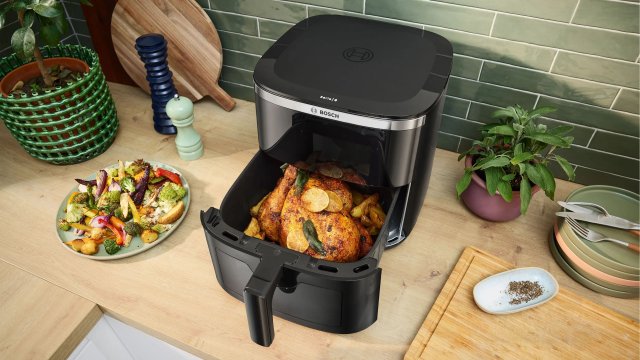 Bosch MAF671B0 Serie 6 Air fryer, 7,2 liter, 1800W fekete - Olajsütő, forrólevegős sütő