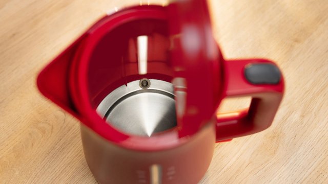 Bosch TWK4M224 MyMoment vízforraló, 1,7 liter, 2400W, vörös - Vízforraló